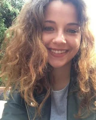 Ksenija T