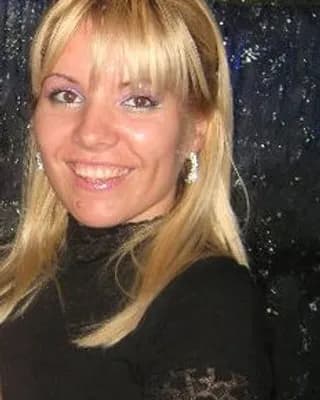 Suzana V