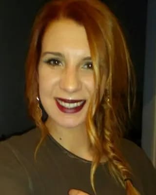 Jovana R