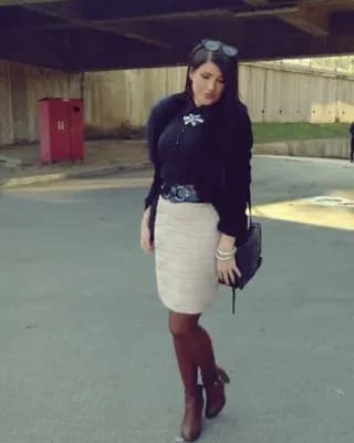 Mirela B