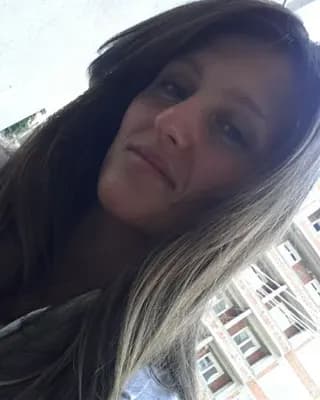 Andjelka R