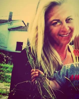 Sofija R