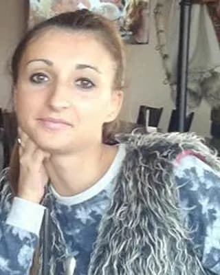 Jovana V