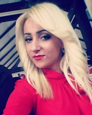 Suzana M