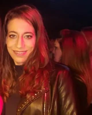 Mirona N