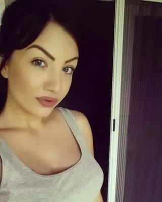 Nevena C