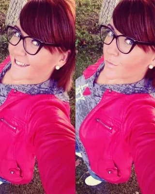 Jovana V
