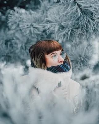 Ana F