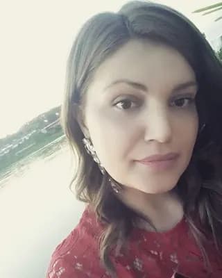 Bojana R