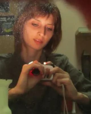 Suzana V