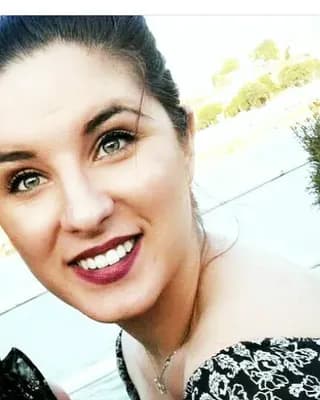 Andjela J