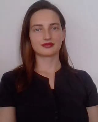 Stefani N