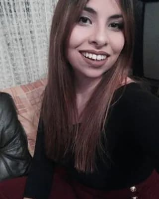 Ines R