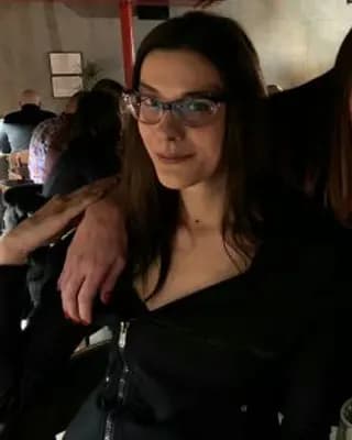 Sonja R