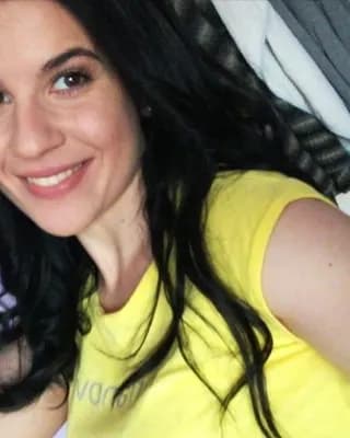 Andjela B