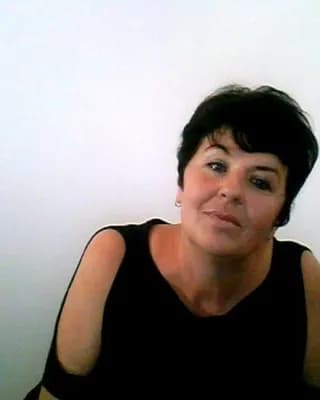 Dragica J