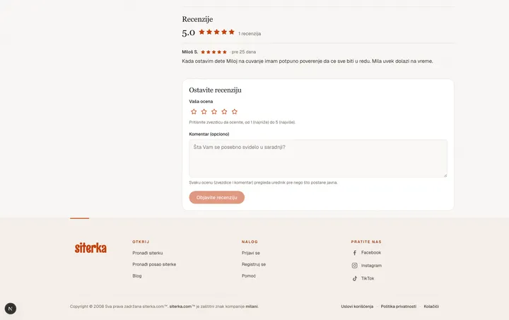 Sekcija Recenzije na profilu siterke sa biračem zvezdica i poljem za komentar ispod.